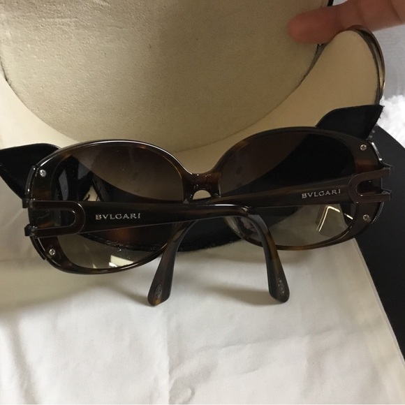 BVLGARI Accessories - Bvlgari Women's Brown Gradient Oval Sunglasses